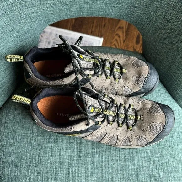 Merrell Men Outright Inferno J342288c Boulder/Old Gold Leather Hiking Shoe 11