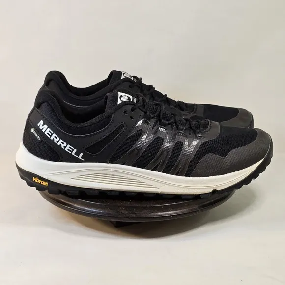 Merrell Nova GTX Mens Size 11 Trail Hiking Shoes Athletic Sneakers J066345