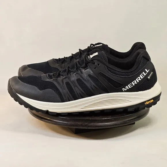 Merrell Nova GTX Mens Size 11 Trail Hiking Shoes Athletic Sneakers J066345