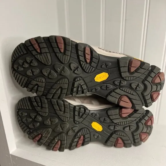 Merrell Womens Brown Hiking Shoes Size 10.5 (Wide) (7607877)