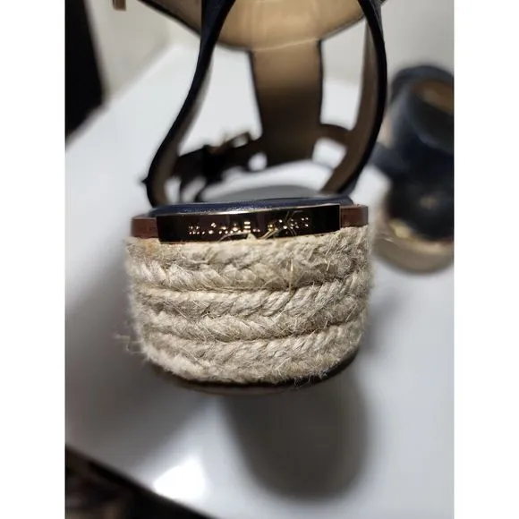 Michael Kors Cunningham Sandals Size 6