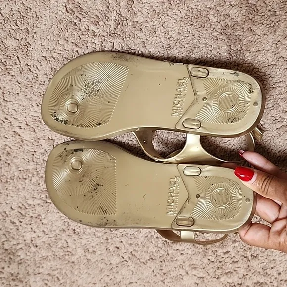 MICHAEL KORS GOLD SANDALS IM EXCELLENT CONDITION