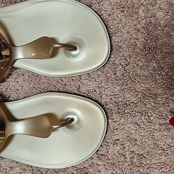 MICHAEL KORS GOLD SANDALS IM EXCELLENT CONDITION