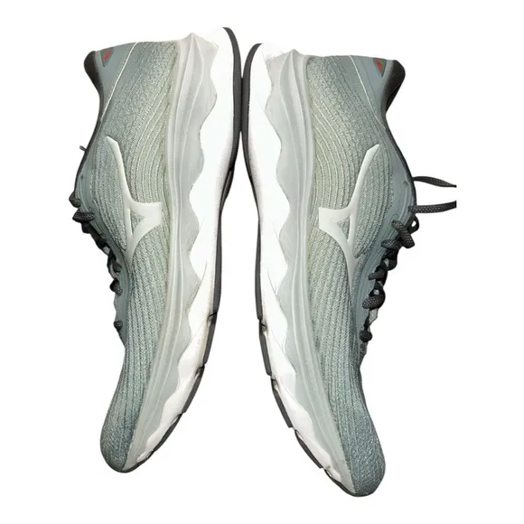 Mizuno Waveknit Running Shoes in Green Men's, Wave Sky 05, Size 9 FLY J1GD210252