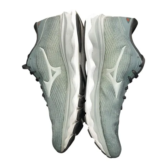 Mizuno Waveknit Running Shoes in Green Men's, Wave Sky 05, Size 9 FLY J1GD210252