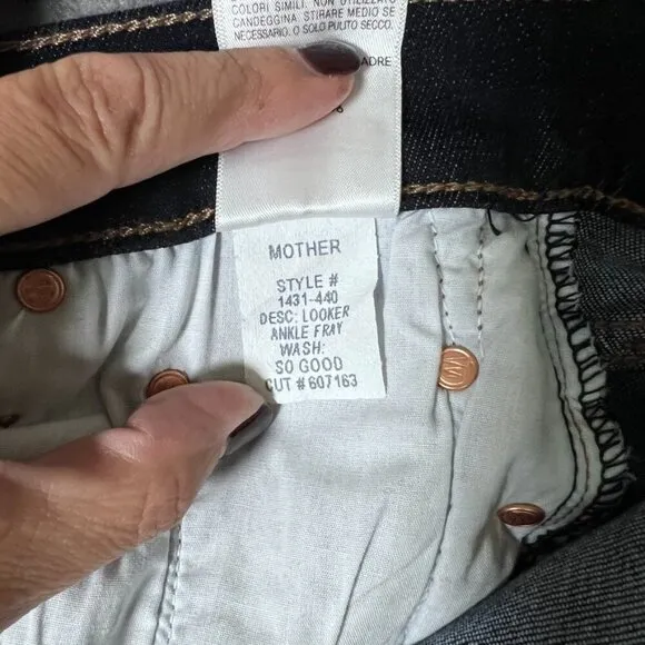 MOTHER‎ Looker Ankle Fray So Good Jeans Dark Wash Size 28