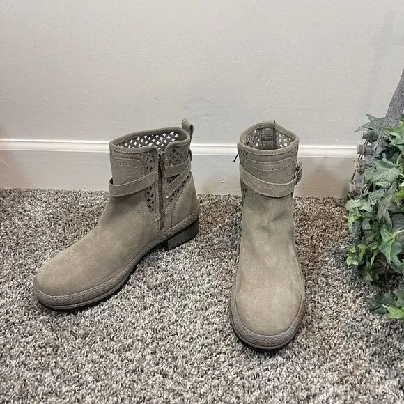 MUCK BOOT COMPANY LIBERTY Ankle Leather WATERPROOF BOOTS  Women's Size 11 New