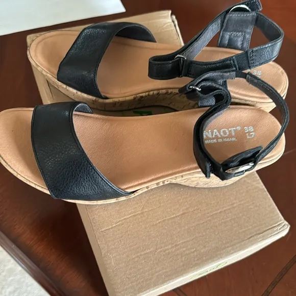 Naot soft black leather sandals
