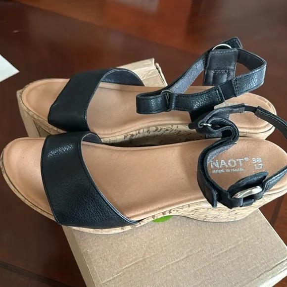 Naot soft black leather sandals