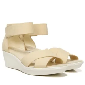 NATURALIZER Riviera Ankle Strap Wedge Sandals Women's Shoes In Honey (WIDE)