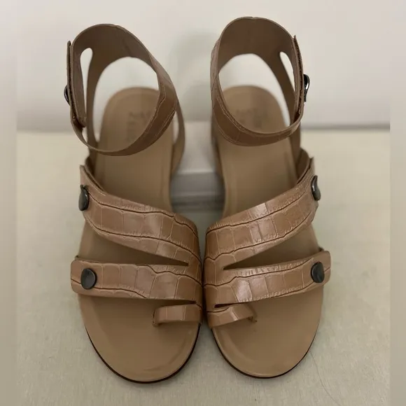 Naturalizer Women Sandals
