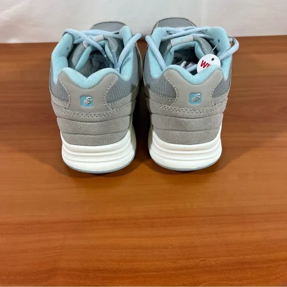 New Balance 877 Women's Shoe Size 9.5 Wide  SKU#24423