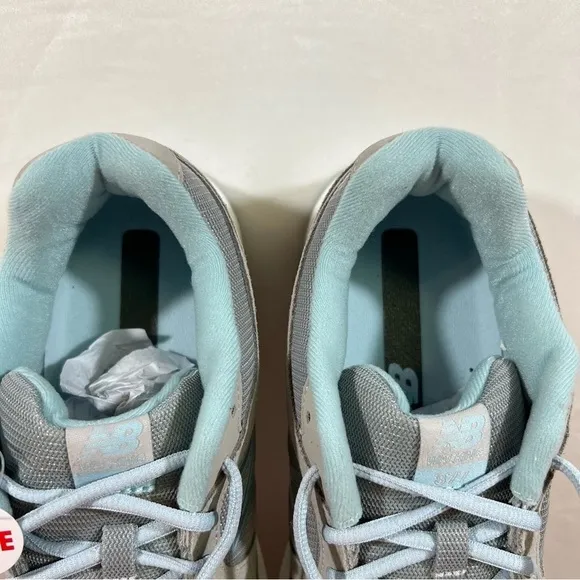 New Balance 877 Women's Shoe Size 9.5 Wide  SKU#24423