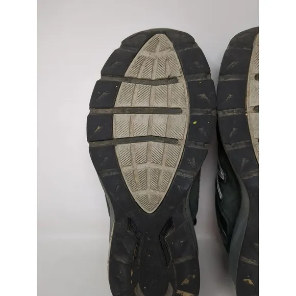 New Balance‎ 990 v5 Black Suede Shoes Men Size 11 2E Wide EE M990BK5 USA In Made