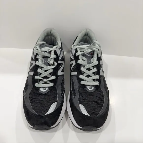 New Balance Wide 990v6 Men’s Shoes