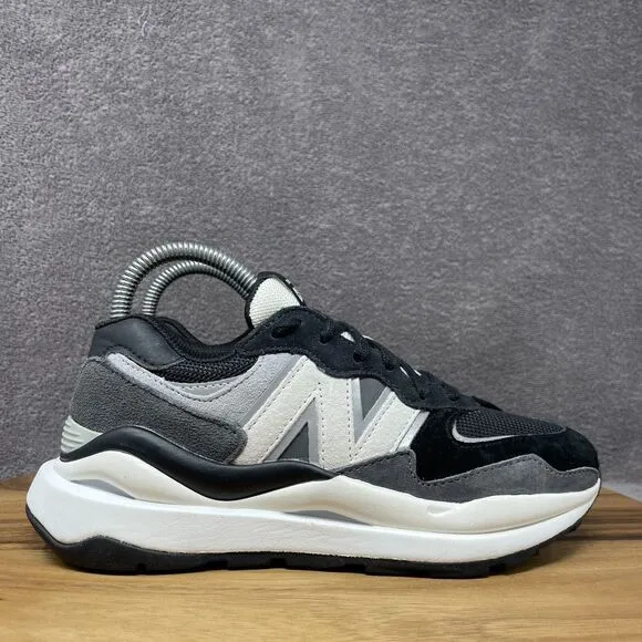 New Balance x Figs 57/40 Medical Nurse Doctor Shoes Women's Size 5.5 D WIDE