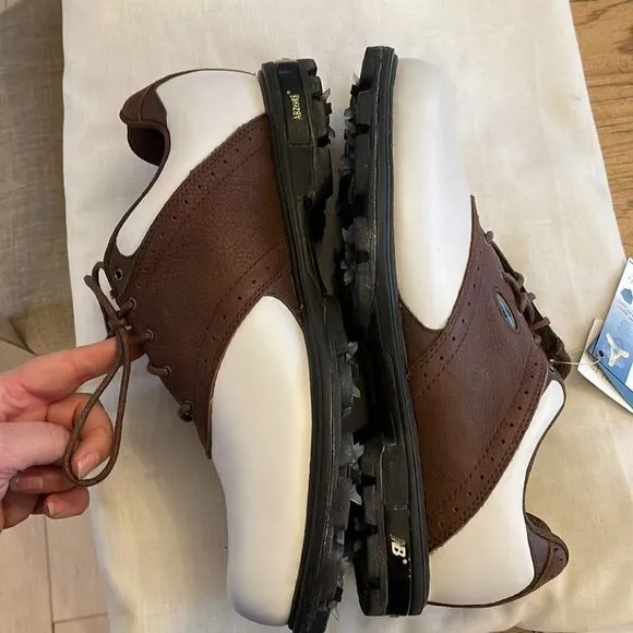 NEW BALANCE GOLF SHOES.  NEW.  SIZE 7 2E WIDE.