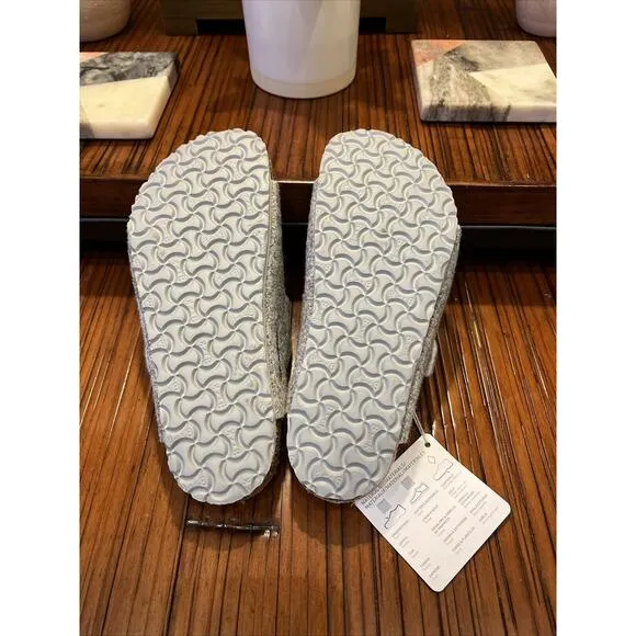 NEW Birkenstock Girls ARIZONA Happy Lamb Grey Sandals Slides Size 32 Winter Fur
