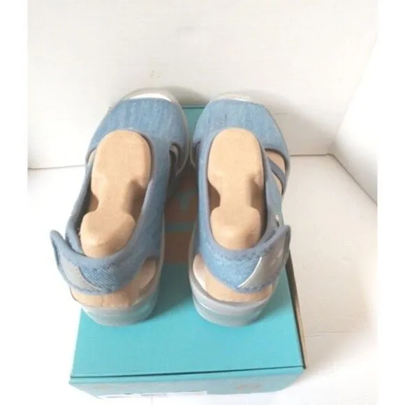 New! BZEES Dream Ankle Strap Wedge Sandals Shoes Blue Denim Machine Washable 9W