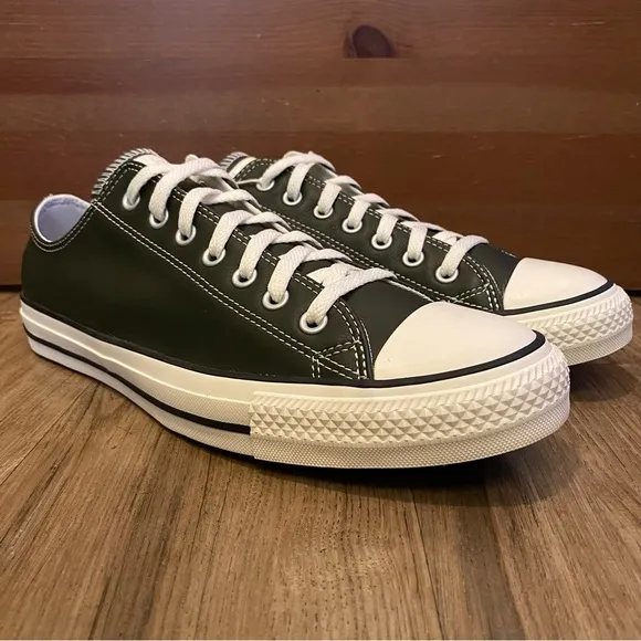 🫒NEW🫒 CONVERSE CHUCK TAYLOR LOW