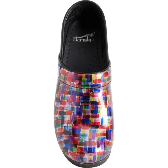 NEW Dansko Professional Clogs - Patent Leather  For Women 252
