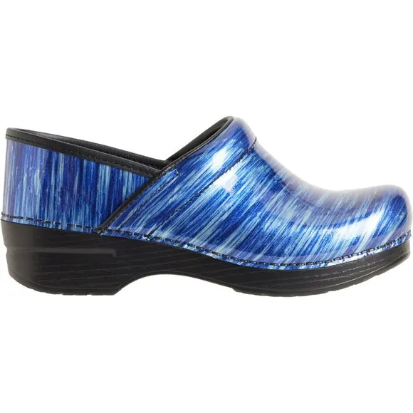 NEW Dansko Professional Clogs - Patent Leather  For Women 254 4S2