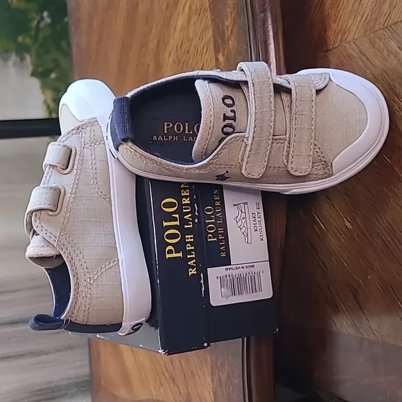 New in box! Polo Ralph Lauren Khaki Kingsley Boys baby size 6 canvas shoe