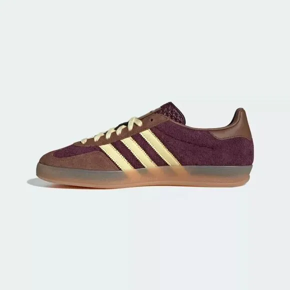 [NEW] Men's adidas Gazelle Indoor Shoes 'Maroon' JI0324
