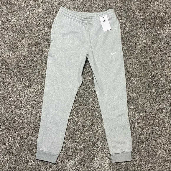 New Nike Sweatpant Joggers Mens Medium Standard Fit Gray Tapered Leg
