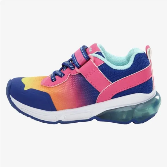 NEW Stride Rite Toddler Sizes 7 - 10 Radiant Bounce Light Up Sneaker - Magenta