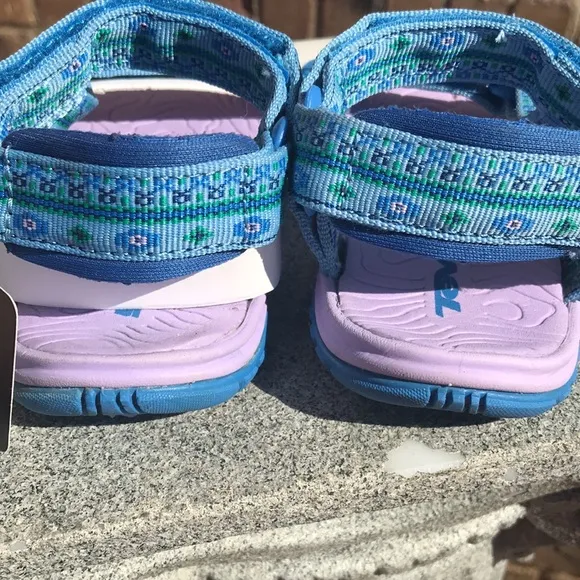 New TEVA Blue Hurricane Strapped Sandals