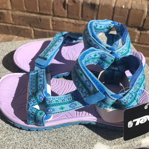 New TEVA Blue Hurricane Strapped Sandals