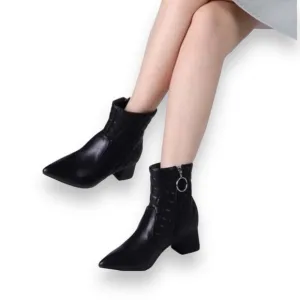 NEW Trary ankle boot