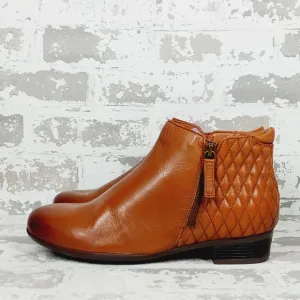 New Trotters Womens Major Brown Leather Wide Booties Shoes  H30