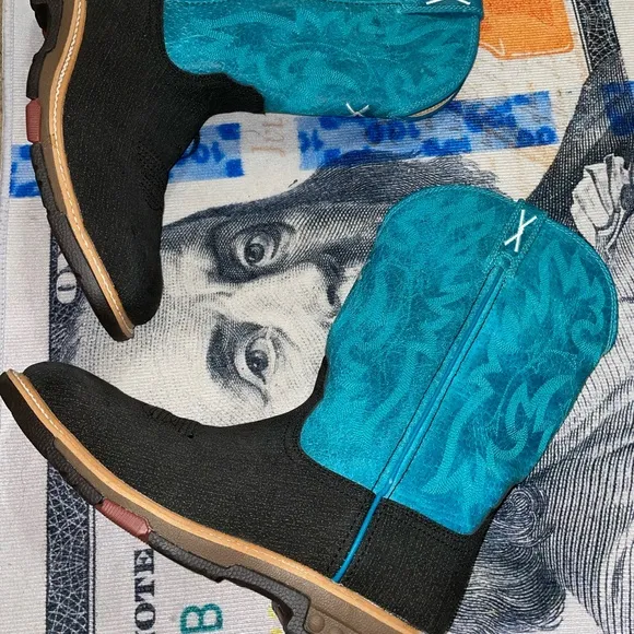 New twisted x cowboy boots Blue and Black Western Boots