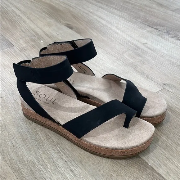 NEW Women’s SOUL Naturalizer Divina Sandals