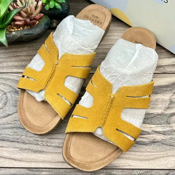 NIB Earth Origins 8W Luna Slip On Suede Slide Sandal Marigold Yellow 39