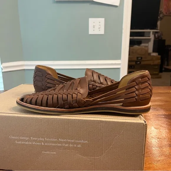 NIB men’s Nisolo Huarache sandals leather size 8.5