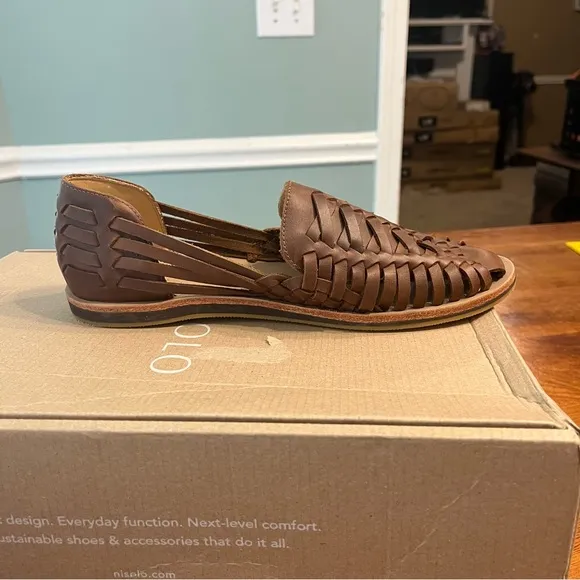 NIB men’s Nisolo Huarache sandals leather size 8.5