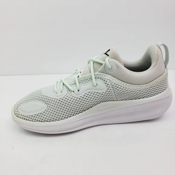 Nike Acmi Womens Size 5 Ghost Aqua Off White Running Sneaker Shoes AO0834-400