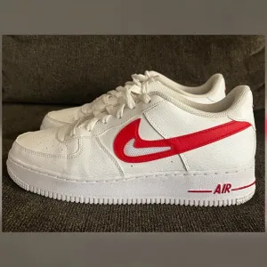 Nike Air Force 1 Low White Red Cut-Out Swoosh Shoes Big Boy-Size 7Y