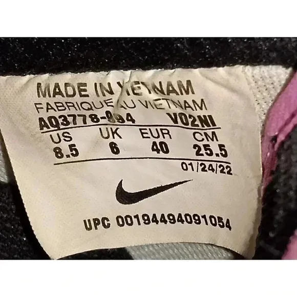 Nike Air force 1 Womens Sneakers Pink Black Leather Round Toe Lace Up Size 8.5