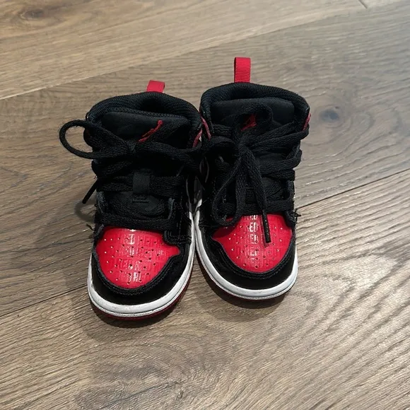 Nike Air Jordan 1 Mid Shoes - Black   Red = Bred Toddler Baby Size 5C