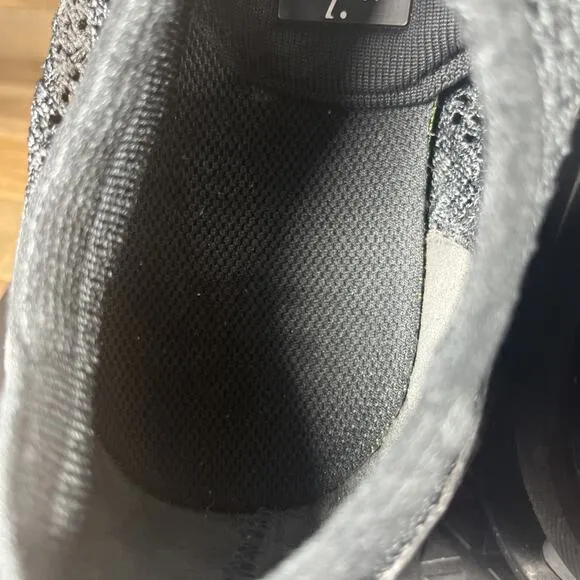 Nike Air Max Flyknit Racer Mens Size 12 Triple Black Lace Up Athletic Shoes