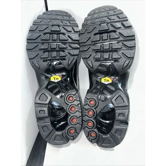Nike Air Max Plus  Shoes - Black (HF0074-001) Women's Size 10 Men's 8.5 - NEW