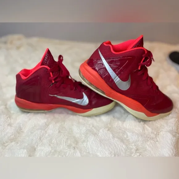 Nike Air Max Premiere basketball shoes, size 7 1/2