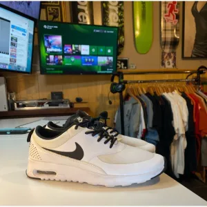 Nike Air Max Thea White Black Women Sneaker Running Shoes 599409-102 Size 6.5
