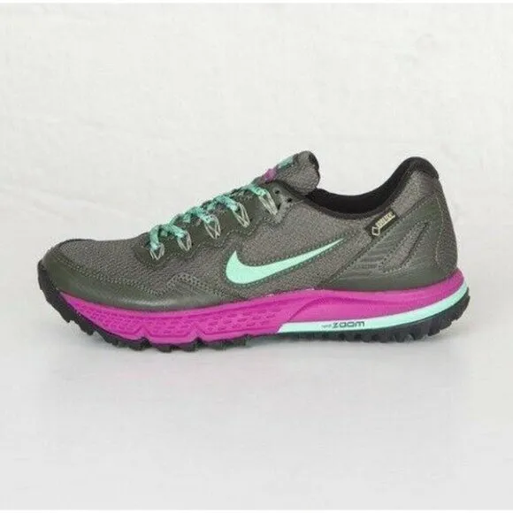 Nike Air Zoom Womens Wildhorse 3 GTX Running Shoes Gray Pink 805570-300 Size 5