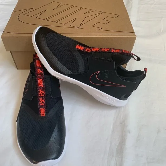 Nike Flex Runner SE GS Black White Bright Youth