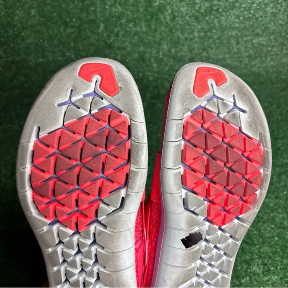 Nike Free RN Motion FK 2017 Womens 880846-601 Solar Red Flyknit Shoes Size 9